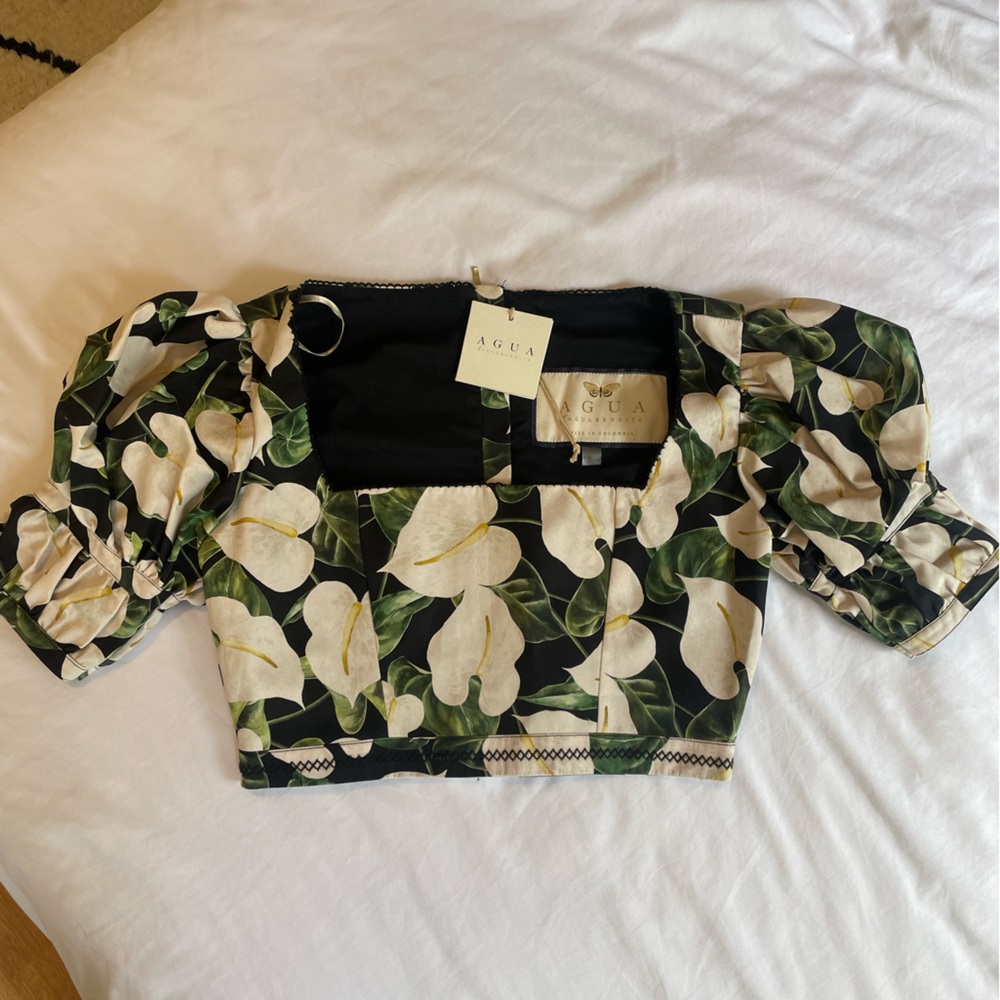 Agua by Agua Bendita Cropped Top NWT